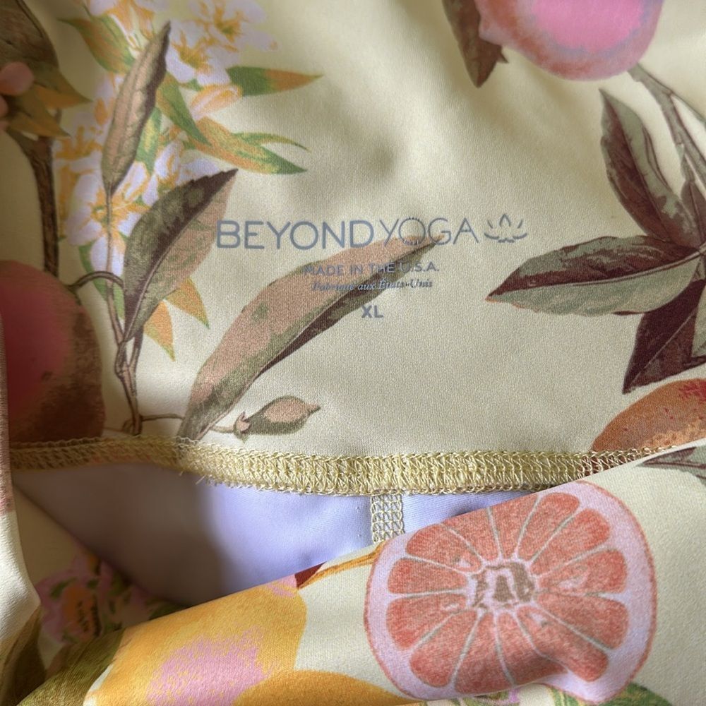 Beyond Yoga Olympus High Waist Leggings Limoncello Leafy Citrus NEW Size XL - Picture 10 of 12